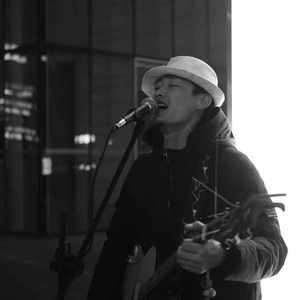 你能帮我下个黄色一级带
